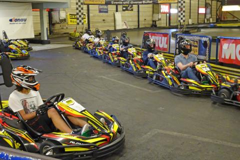 Daytona GoCartbahn: Gral Wien in der Startaufstellung