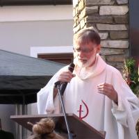 Bundesbruder Milo beim Erntedankfest in Rodingersdorf