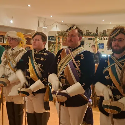 die 5 Chargierten, die als Präsid und Contrarium das 101. Stiftungsfest Borussiae leiteten